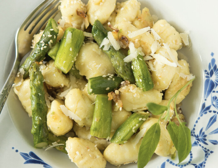 Potato gnocchi with asparagus and sage butter